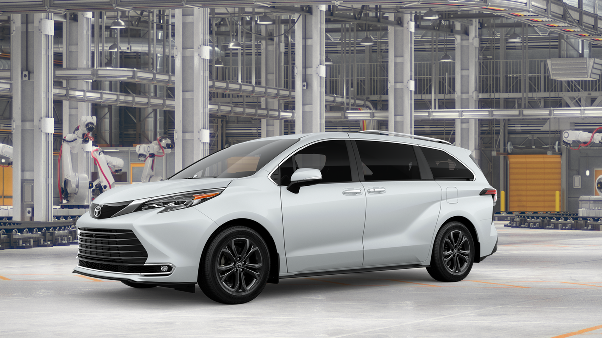2026 Toyota Sienna — side profile view