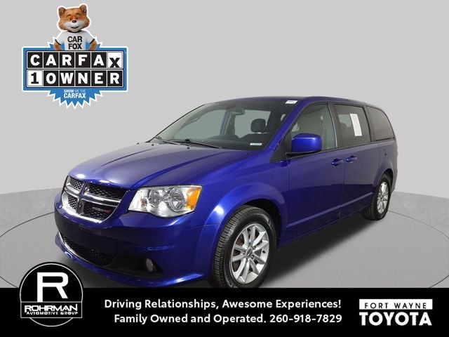 2020 Dodge Grand Caravan SE Plus in Indigo Blue Clearcoat — front three-quarter view